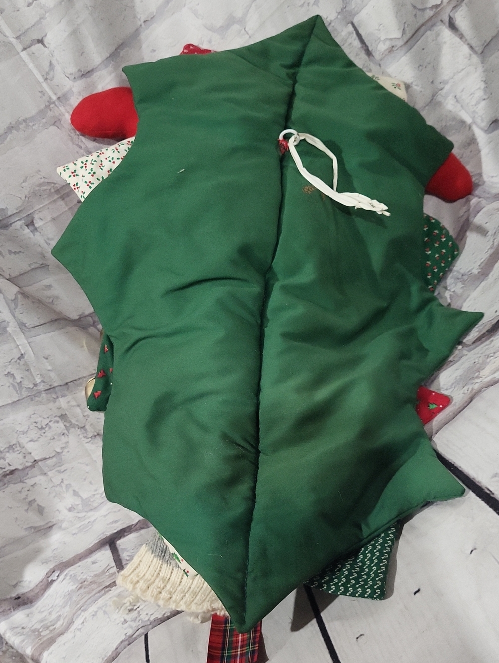 Handmade Holiday Reindeer Wreath - Red & Green - Picture 5 of 5